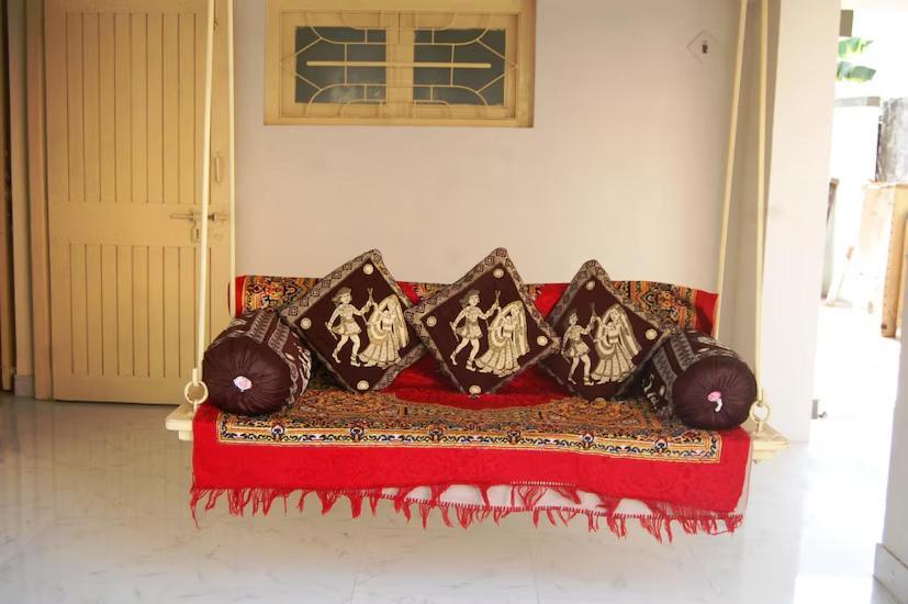 Chitrakut Bungalows Dwārka Exteriör bild
