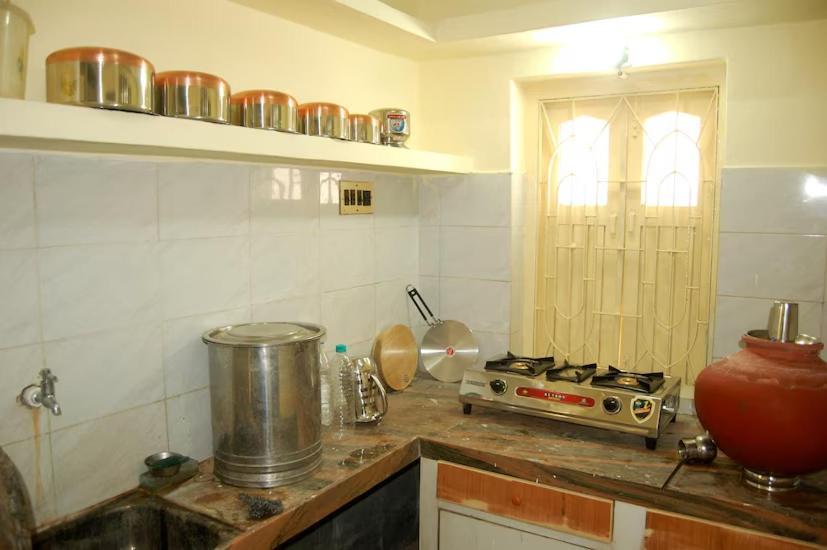 Chitrakut Bungalows Dwārka Exteriör bild