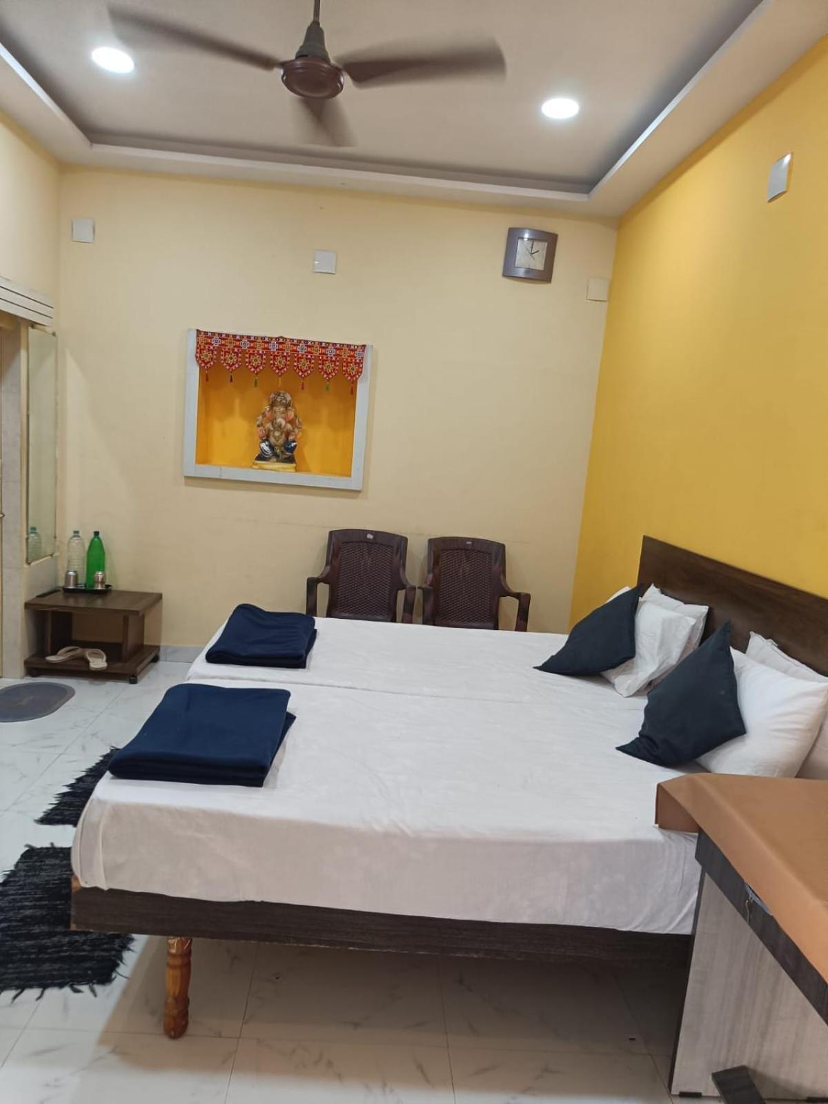 Chitrakut Bungalows Dwārka Exteriör bild
